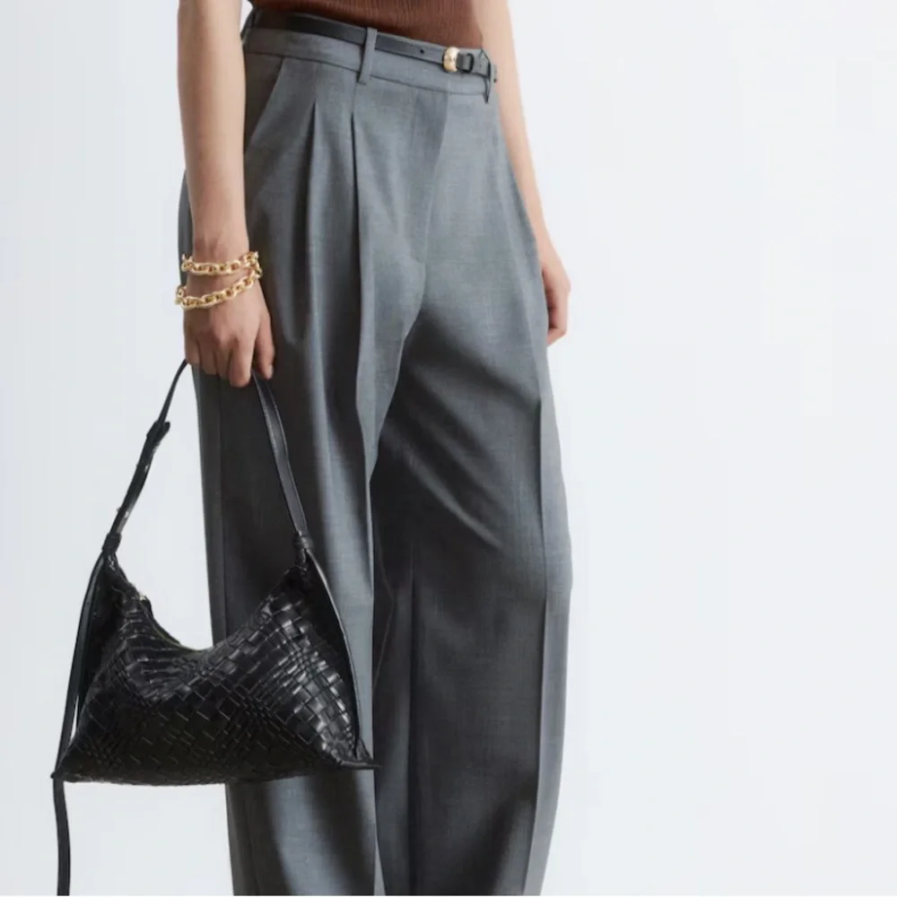 NWT & Other Stories Gray Pleated Wide-Leg Tailored Wool Trousers MSRP $179 - Picture 3 of 12
